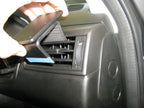 Brodit ProClip 605363 voor Suzuki Swift 2018-2024 - montagepositie op dashboard
