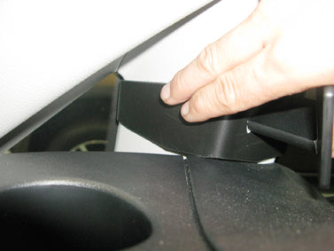 Brodit ProClip 605452 voor Mercedes Benz Vito 2015-2023 - detail van dashboardmontage