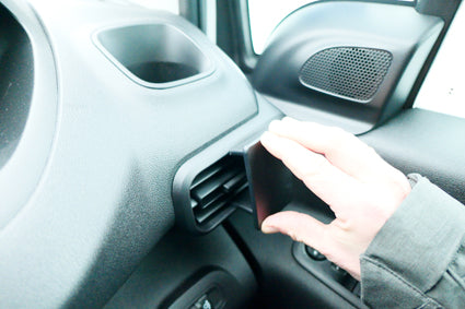 Brodit ProClip 605488 voor Citroen E-Berlingo 2025-2026, Citroen Berlingo III 2019-2026 e.a. - detail van dashboardmontage