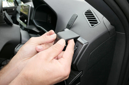 Brodit ProClip 605532 voor Seat Tarraco 2019-2024 - detail van dashboardmontage