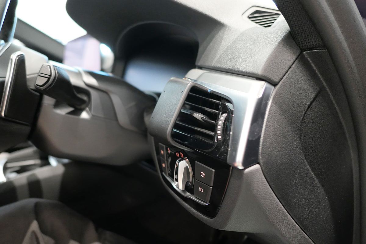 Brodit ProClip 605534 voor BMW 5-series G30, G31 2018-2023 - productfoto zwarte ABS montagebasis