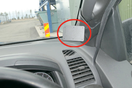 Brodit ProClip 605598 voor Isuzu D-Max 2012-2020 - productfoto zwarte ABS montagebasis