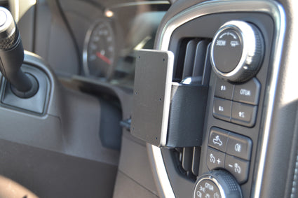 Brodit ProClip 605617 voor Chevrolet Silverado 2020-2024 - detail van dashboardmontage
