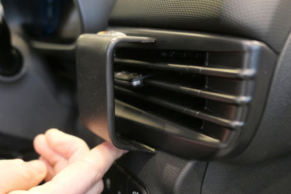 Brodit ProClip 605660 voor Hyundai i20 2021-2026 en Hyundai Bayon 2021-2026 - ProClip geplaatst in het voertuig