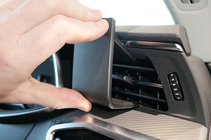 Brodit ProClip 605720 voor Audi S6 2019-2025, Audi A7 2019-2025 en Audi A6 2019-2025 - ProClip geplaatst in het voertuig