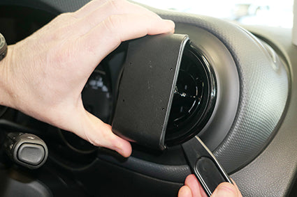 Brodit ProClip 605728 voor Mercedes Benz T-Class 2022-2026 en Mercedes Benz Citan 2022-2026 - ProClip geplaatst in het voertuig