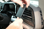 Brodit ProClip 605737 voor Volkswagen Multivan T7 2022-2026 - montagepositie op dashboard