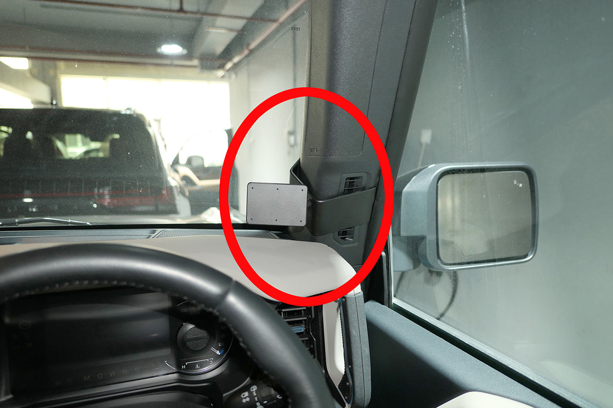Brodit ProClip 605784 voor Ford Bronco 2020-2026 - productfoto zwarte ABS montagebasis