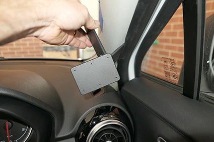 Brodit ProClip 605837 voor MG 3 2018-2023 - ProClip geplaatst in het voertuig