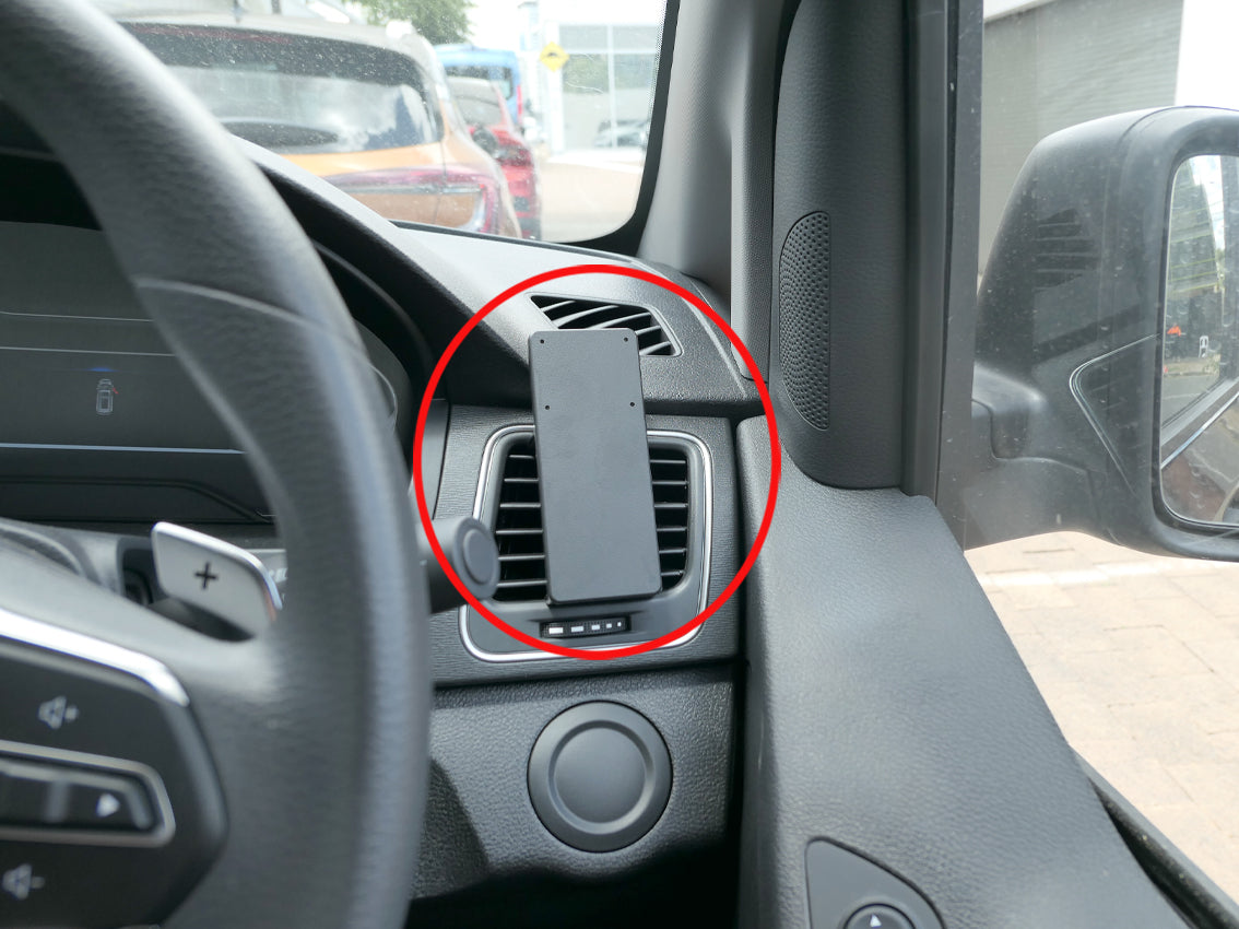 Brodit ProClip 605842 voor LDV G10 2016-2026 - productfoto zwarte ABS montagebasis