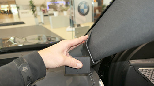 Brodit ProClip 605960 voor BMW X1 U11 2023-2026 - detail van dashboardmontage