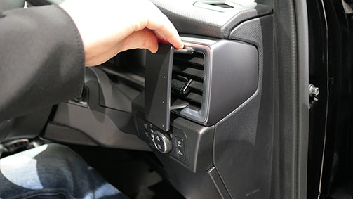 Brodit ProClip 606009 voor Volkswagen Amarok 2024-2026 - ProClip geplaatst in het voertuig