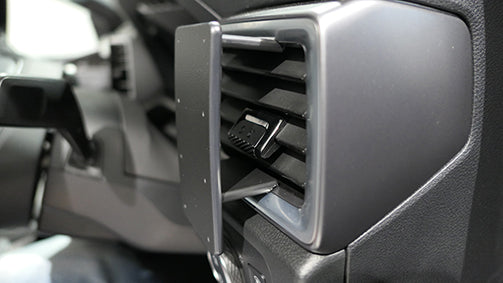 Brodit ProClip 606009 voor Volkswagen Amarok 2024-2026 - detail van dashboardmontage