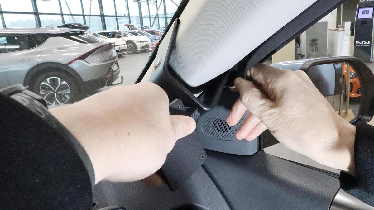 Brodit ProClip 606173 voor Kia EV3 2025-2026 - montagepositie op dashboard