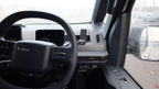 Brodit ProClip 606255 voor Kia PV5 Passenger 2025-2026 en Kia PV5 Cargo 2025-2026 - montagefoto 6