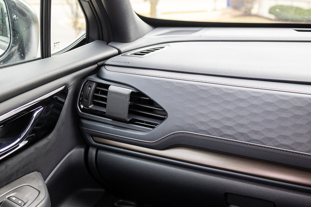 Brodit ProClip 606274 voor Subaru Forester 2026-2026 - detail van dashboardmontage