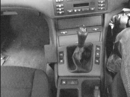 Brodit ProClip 632801 voor BMW Compact 2001-2007 en BMW 3-series M3 E46 1998-2004 - installatiepositie