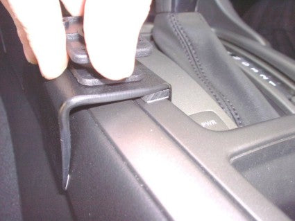 Brodit ProClip 633158 voor Holden Executive 2003-2007, Holden Commodore VY 2002-2007 en Holden Calais 2003-2006 - ProClip geplaatst in het voertuig