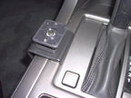 Brodit ProClip 633158 voor Holden Executive 2003-2007, Holden Commodore VY 2002-2007 en Holden Calais 2003-2006 - detail van dashboardmontage