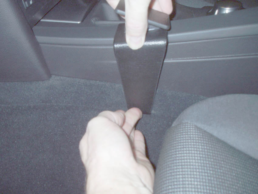 Brodit ProClip 633379 voor BMW 5-series M5 E60, E61 2004-2010 - detail van dashboardmontage
