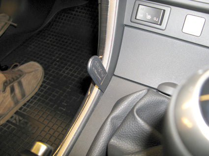 Brodit ProClip 634170 voor Mazda 6 2008-2012 - montagepositie op dashboard