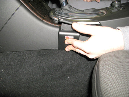 Brodit ProClip 634279 voor Holden Insignia A 2009-2016 en Vauxhall Insignia A 2009-2017 - detail van dashboardmontage