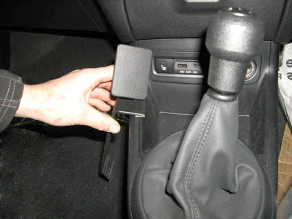 Brodit ProClip 634289 voor Hyundai i20 2009-2014 - montagepositie op dashboard