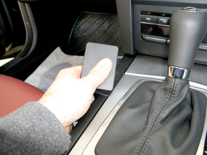 Brodit ProClip 634461 voor Mercedes Benz E-Class, Coupé 2010-2017 en Mercedes Benz E-Class, Convertible 2010-2014 - montagepositie op dashboard