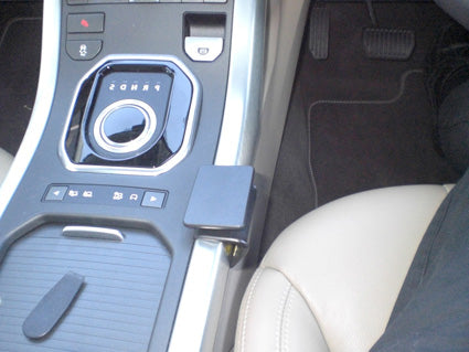 Brodit ProClip 634703 voor Land Rover Range Rover Evoque 2012-2018 - detail van dashboardmontage