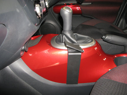 Brodit ProClip 634708 voor Nissan Juke 2011-2019 - detail van dashboardmontage