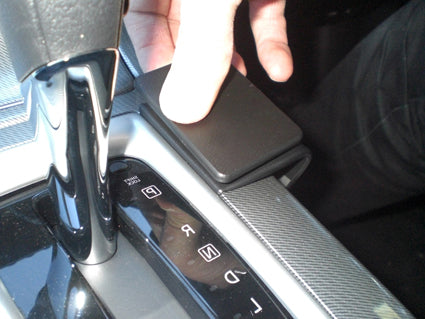 Brodit ProClip 634831 voor Nissan Pulsar 2013-2020 - ProClip geplaatst in het voertuig