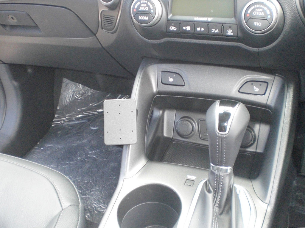 Brodit ProClip 635009 voor Hyundai Tucson 2014-2015 - productfoto zwarte ABS montagebasis