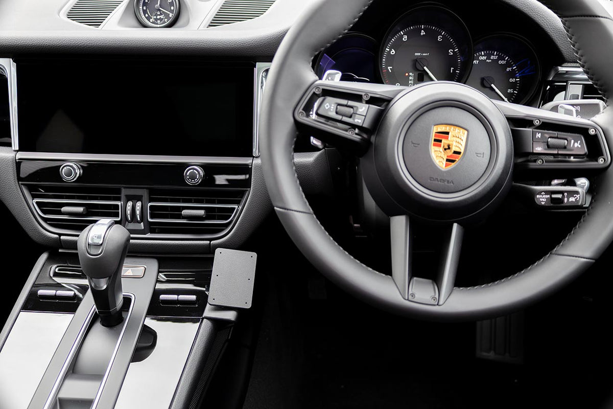 Brodit ProClip 635012 voor Porsche Macan 2015-2026 - montagefoto 9