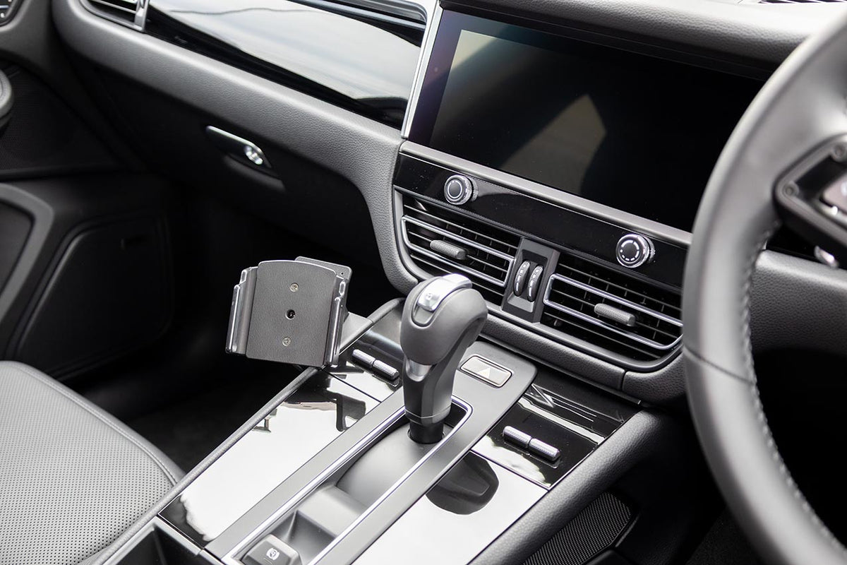 Brodit ProClip 635013 voor Porsche Macan 2015-2026 - montagefoto 11