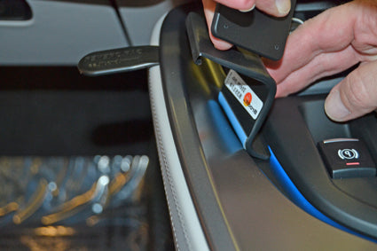 Brodit ProClip 635174 voor BMW i8 2014-2020 - ProClip geplaatst in het voertuig