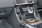 Brodit ProClip 635224 voor Jaguar XF 2016-2018 en Jaguar XE 2016-2018 - montagefoto 6