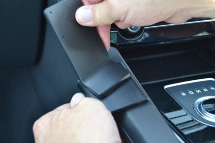 Brodit ProClip 635226 voor Jaguar F-PACE 2017-2020 - ProClip geplaatst in het voertuig