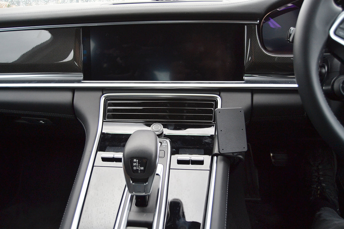 Brodit ProClip 635359 voor Porsche Panamera 2018-2024 - productfoto zwarte ABS montagebasis