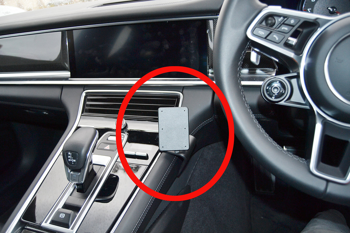 Brodit ProClip 635359 voor Porsche Panamera 2018-2024 - montagefoto 6