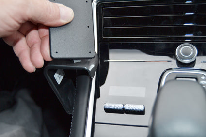 Brodit ProClip 635360 voor Porsche Panamera 2018-2024 - montagepositie op dashboard
