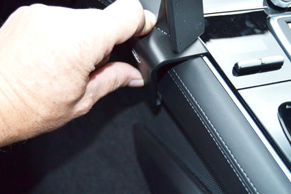 Brodit ProClip 635360 voor Porsche Panamera 2018-2024 - ProClip geplaatst in het voertuig