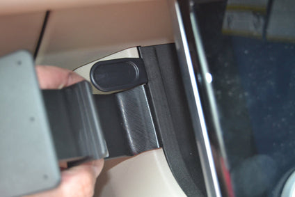 Brodit ProClip 635399 voor Land Rover Range Rover Velar 2018-2023 - ProClip geplaatst in het voertuig