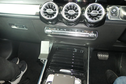 Brodit ProClip 635608 voor Mercedes Benz GLB-Class 2020-2026 en Mercedes Benz EQB 2022-2026 - installatiepositie