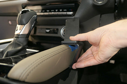 Brodit ProClip 635829 voor Mazda BT 50 2021-2023 - ProClip geplaatst in het voertuig