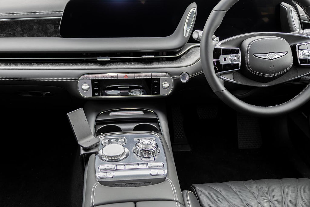 Brodit ProClip 636093 voor Genesis G90 2023-2026 - montagefoto 10