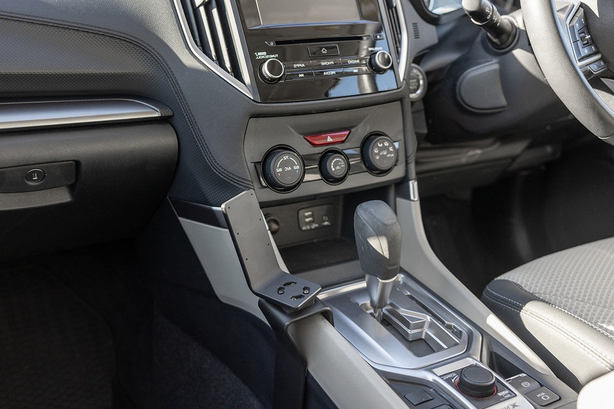 Brodit ProClip 636095 voor Subaru Impreza 2017-2023, Subaru Forester 2018-2024 en Subaru Crosstrek 2019-2023 - montagefoto 6