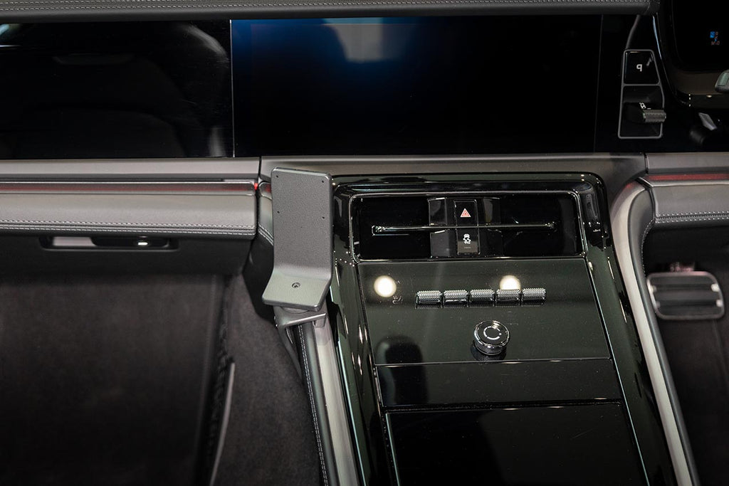 Brodit ProClip 636138 voor Porsche Panamera 2025-2026 - montagefoto 9