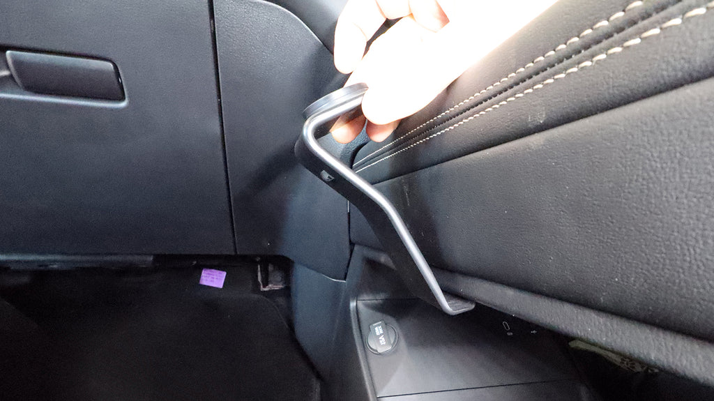 Brodit ProClip 636244 voor Mazda 6e 2025-2026 - montagepositie op dashboard