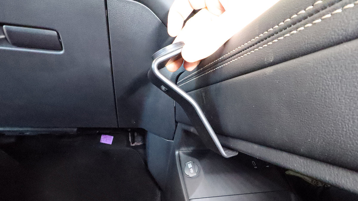 Brodit ProClip 636244 voor Mazda 6e 2025-2026 - montagepositie op dashboard