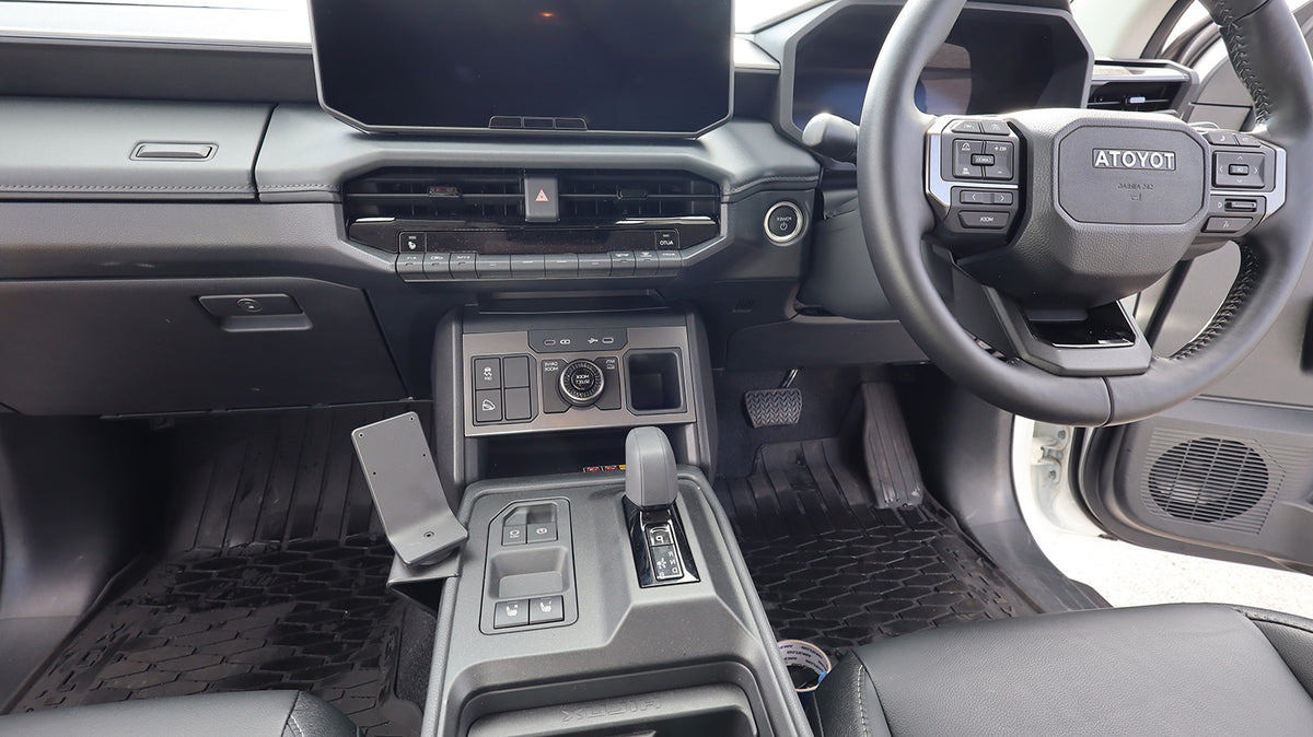 Brodit ProClip 636317 voor Toyota HiLux 2027 - montagefoto 8